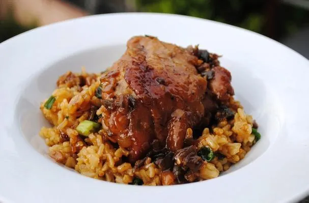 Ga Kho Aka Karamellisert Kylling (Tilpasset fra både Ravenous Couple og Cookin' Canuck)