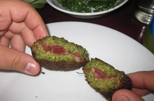 Hjemmelaget fylt falafel