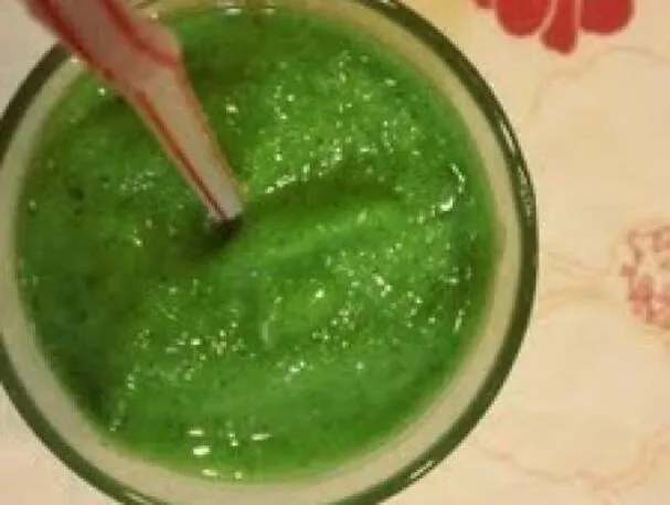 Grønn smoothie med grønnkål