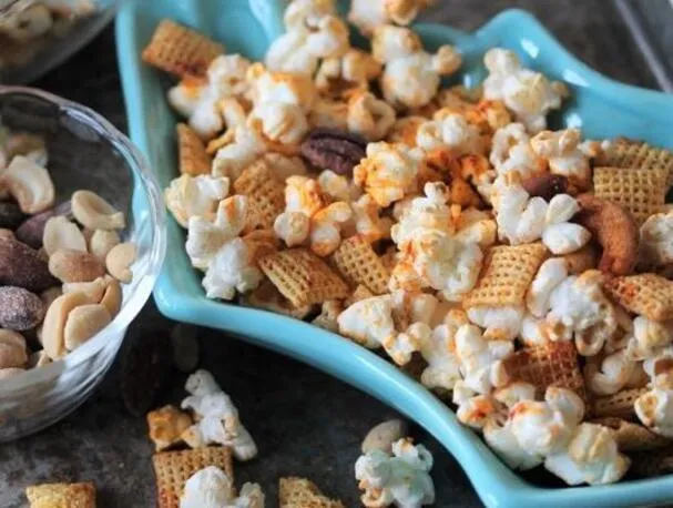 Mager røkt popcorn-miks