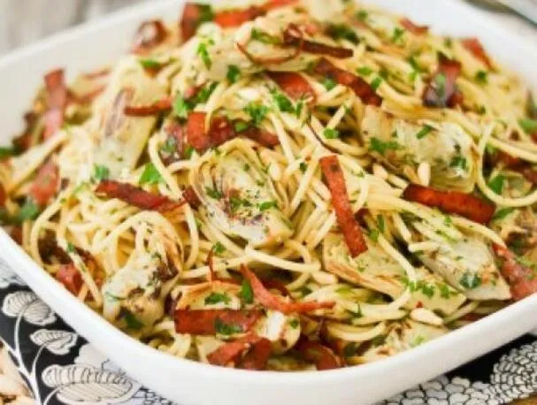 Spaghetti med artisjokker