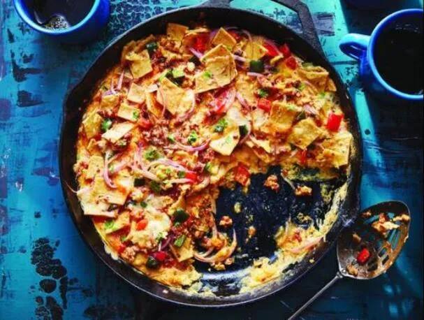 Bålpannestekte chilaquiles til frokost