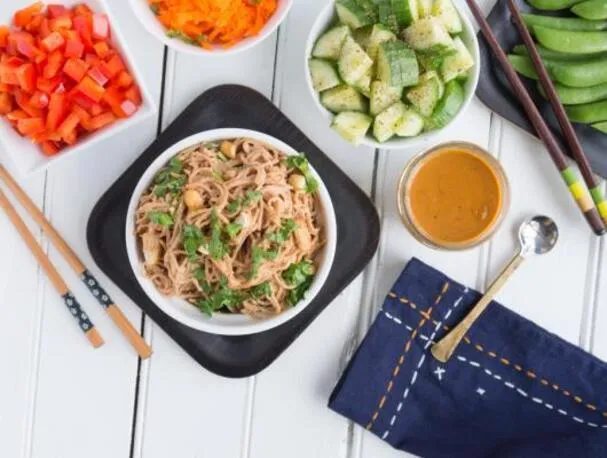 Cashewnøttsalat med grønnsaker